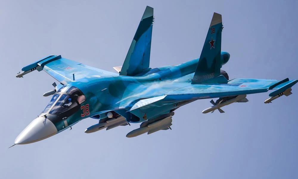 Το κρατούσαν “επτασφράγιστο μυστικό”: Το Su-34 απέκτησε την ικανότητα να εκτοξεύει βαλλιστικούς πυραύλους Kinzhal – Αλλάζει η Ρωσική επιχειρησιακή δυνατότητα